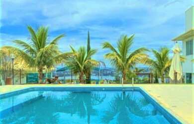 Imagem: A casa em condomínio possui 4 Dormitórios, 5 Banheiros, 2