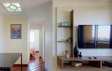 Imagem: O apartamento possui 3 Dormitórios, 1 Banheiro, 1 Vaga na garagem