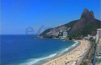 Imagem: O apartamento possui 5 Dormitórios, 5 Banheiros, 5 Vagas na