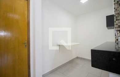 Imagem: O apartamento possui 2 Dormitórios, 1 Banheiro, 84m² de Área