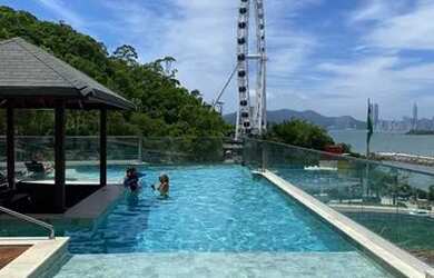 Imagem: O apartamento possui 4 Dormitórios, 5 Banheiros, 3 Vagas na