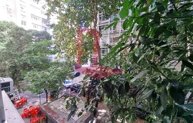 Imagem 4: Apartamento de 01 quarto para locação em rua silenciosa e arborizada...