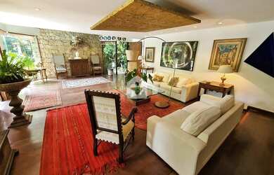 Imagem 7: Incrível Casa no Joá com vista deslumbrante para a Pedra da Gávea!