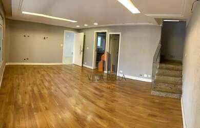 Imagem: A casa em condomínio possui 1 Dormitório, 4 Banheiros, 5 Vagas