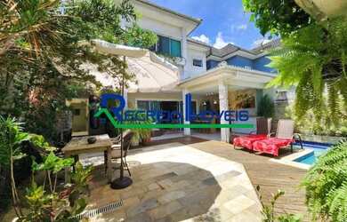 Imagem: A casa em condomínio possui 3 Dormitórios, 4 Banheiros, 2