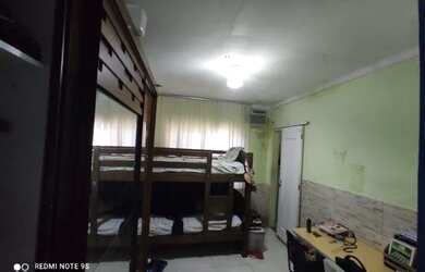 Imagem: A casa possui 2 Dormitórios, 3 Banheiros e está localizado