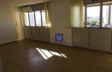 Imagem: O depósito possui 34m² de Área e está localizado em Jardim