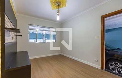 Imagem: A casa para alugar possui 2 Dormitórios, 2 Banheiros, 4 Vagas