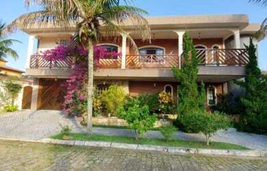 Imagem: A casa em condomínio possui 4 Dormitórios, 5 Banheiros, 4