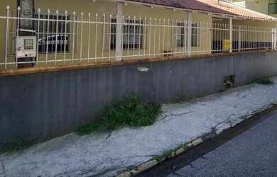 Imagem 2: Casa na Meia Praia Aceitamos Permuta por Apartamento Localização Privilegiada
