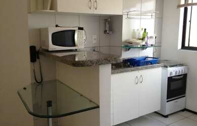 Imagem: O apartamento possui 1 Dormitório, 1 Banheiro, 1 Vaga na garagem