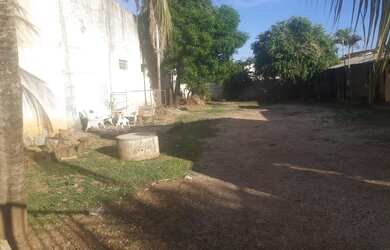 Imagem: O terreno possui 800m² de Área e está localizado em Porangatu