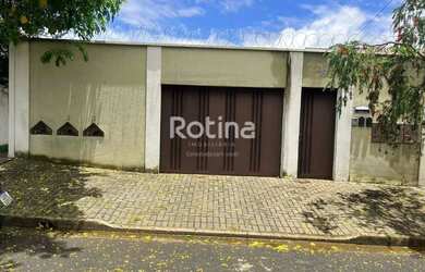 Imagem: A casa possui 1 Dormitório, 1 Banheiro, 45m² de Área, Imóvel