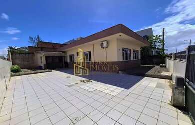 Imagem: CASA RESIDENCIAL em NAVEGANTES - SC, CENTRO