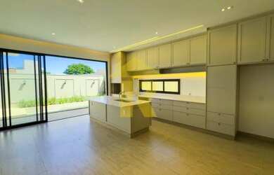 Imagem 16: Casa de alto padrão com 3 suítes e 4 vagas no Terra Vista Residence...