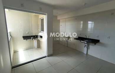 Imagem 3: Apartamento disponível para locação no bairro Tubalina