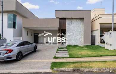 Imagem: A casa em condomínio possui 3 Dormitórios, 4 Banheiros, 2