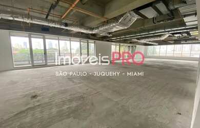 Imagem: O depósito possui 5 Vagas na garagem, 254m² de Área, Imóvel