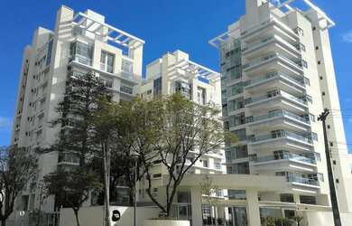 Imagem: O apartamento possui 3 Dormitórios, 5 Banheiros, 4 Vagas na