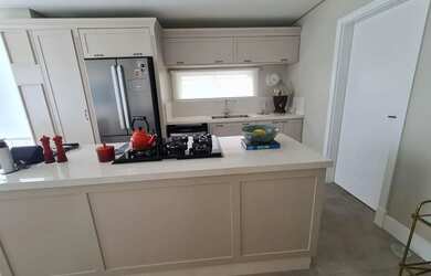 Imagem 2: Apartamento - 4 dormitórios - 4 Suítes - localizado em Itapema / Meia...