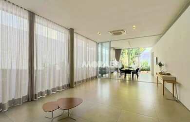 Imagem: A casa em condomínio possui 3 Dormitórios, 4 Banheiros, 4