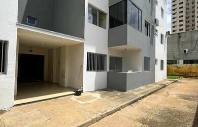 Imagem: O apartamento possui 3 Dormitórios, 1 Banheiro, 2 Vagas na