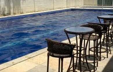 Imagem: O apartamento possui 2 Dormitórios, 1 Banheiro, 1 Vaga na garagem