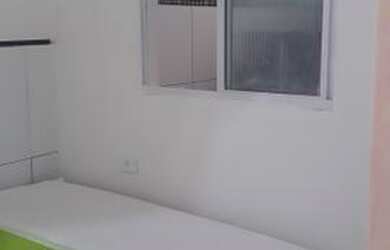 Imagem: A casa possui 2 Dormitórios, 1 Vaga na garagem e está localizado