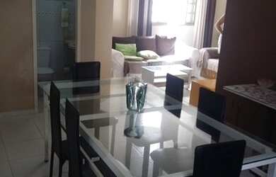 Imagem: A casa possui 3 Dormitórios, 1 Banheiro, 3 Vagas na garagem