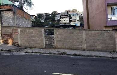 Imagem: O terreno possui 120m² de Área e está localizado em Nova