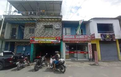 Imagem: A casa possui 5 Dormitórios, 5 Banheiros, 5 Vagas na garagem