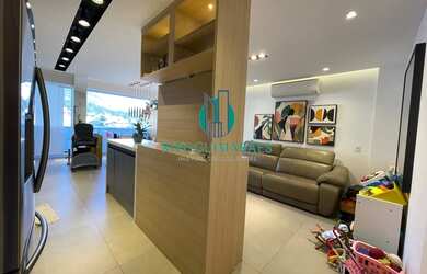 Imagem: O apartamento possui 3 Dormitórios, 3 Banheiros, 2 Vagas na