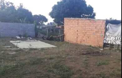 Imagem: O terreno possui 243m² de Área e está localizado em Arapoanga