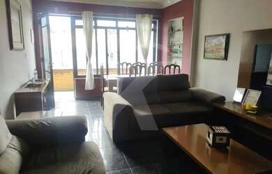 Imagem: A casa à venda possui 4 Dormitórios, 5 Banheiros, 4 Vagas