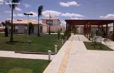 Imagem: A casa em condomínio possui 2 Dormitórios, 2 Banheiros, 2