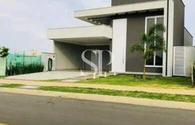 Imagem: A casa em condomínio possui 3 Dormitórios, 4 Banheiros, 2