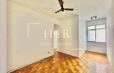 Imagem: O apartamento possui 2 Dormitórios, 2 Banheiros e 54m² de