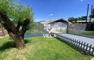 Imagem: A casa possui 2 Dormitórios, 2 Banheiros, 3 Vagas na garagem