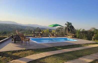 Imagem: A casa em condomínio possui 3 Dormitórios, 3 Banheiros, 4