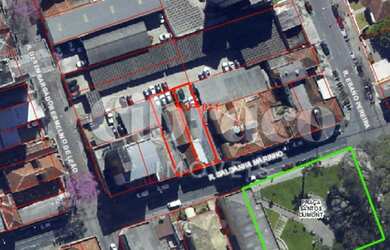 Imagem: O terreno possui 512m² de Área e está localizado em Centro