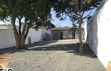 Imagem: O terreno possui 360m² de Área e está localizado em Campestre