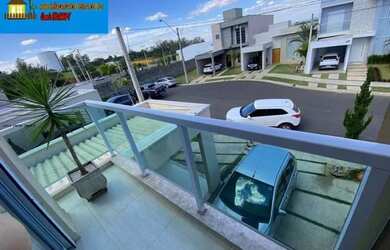 Imagem: A casa em condomínio possui 3 Dormitórios, 2 Banheiros, 2