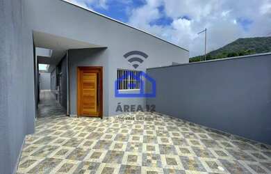 Imagem: A casa possui 2 Dormitórios, 2 Banheiros, 65m² de Área, Imóvel