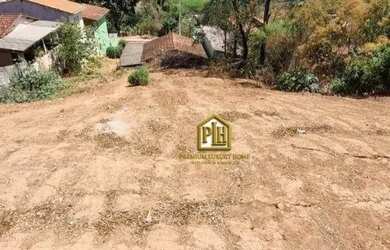 Imagem: O terreno possui 250m² de Área e está localizado em Tanque