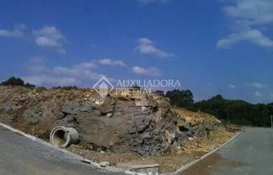 Imagem: O terreno possui 481m² de Área e está localizado em Nossa