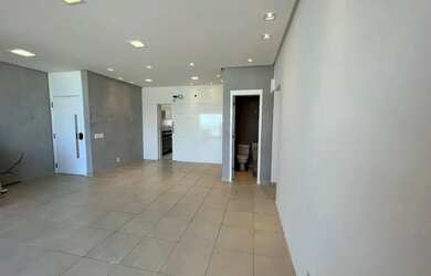 Imagem: O apartamento possui 3 Dormitórios, 4 Banheiros, 2 Vagas na