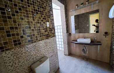 Imagem 3: Imóvel para aluguel tem 110 metros quadrados com 2 quartos em Ressaca...