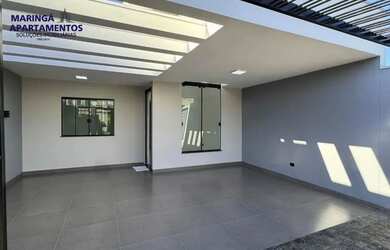 Imagem: A casa possui 3 Dormitórios, 3 Banheiros, 2 Vagas na garagem