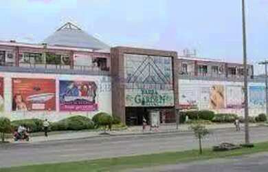 Imagem: O depósito possui 5 Vagas na garagem e 53m² de Área e está