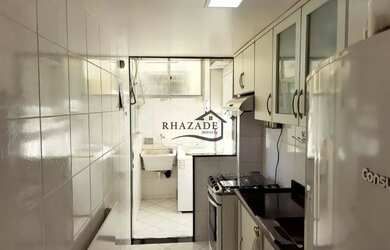 Imagem 11: Apartamento reformado com 2 quartos, vaga coberta e portaria 24 horas...